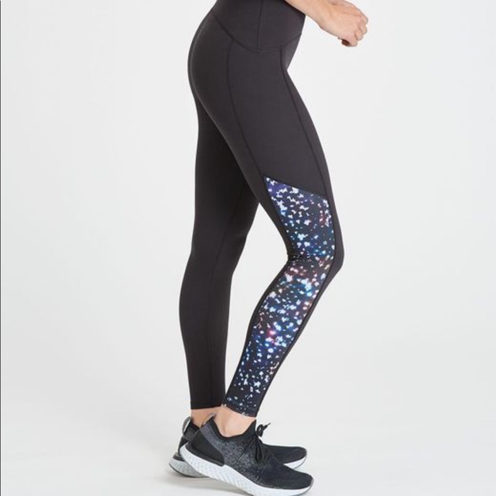 SPANX Booty Boost Leggings